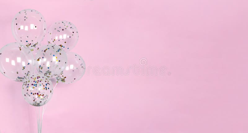 Nền hồng đón sinh nhật (Pink background for birthday celebration): Bạn đang tìm kiếm một sự lựa chọn cho hình nền tiệc sinh nhật của mình? Hãy tham khảo nền hồng đón sinh nhật! Với sắc hồng tươi trẻ và những chi tiết đơn giản nhưng tinh tế, nó sẽ tạo ra một không gian hoàn hảo để đón chào sinh nhật của bạn. Hãy xem hình để cảm nhận được sự dễ thương của nó.