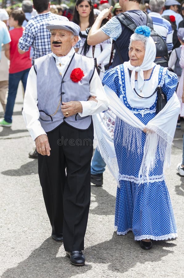Festiviteit van ` San Isidro `, patroon van Madrid, 15 Mei, 2017, Madrid, Spanje royalty-vrije stock foto's Festiviteit van ` San Isidro `, patroon van Madrid, 15 Mei, 2017, Madrid, Spanje royalty-vrije stock foto's