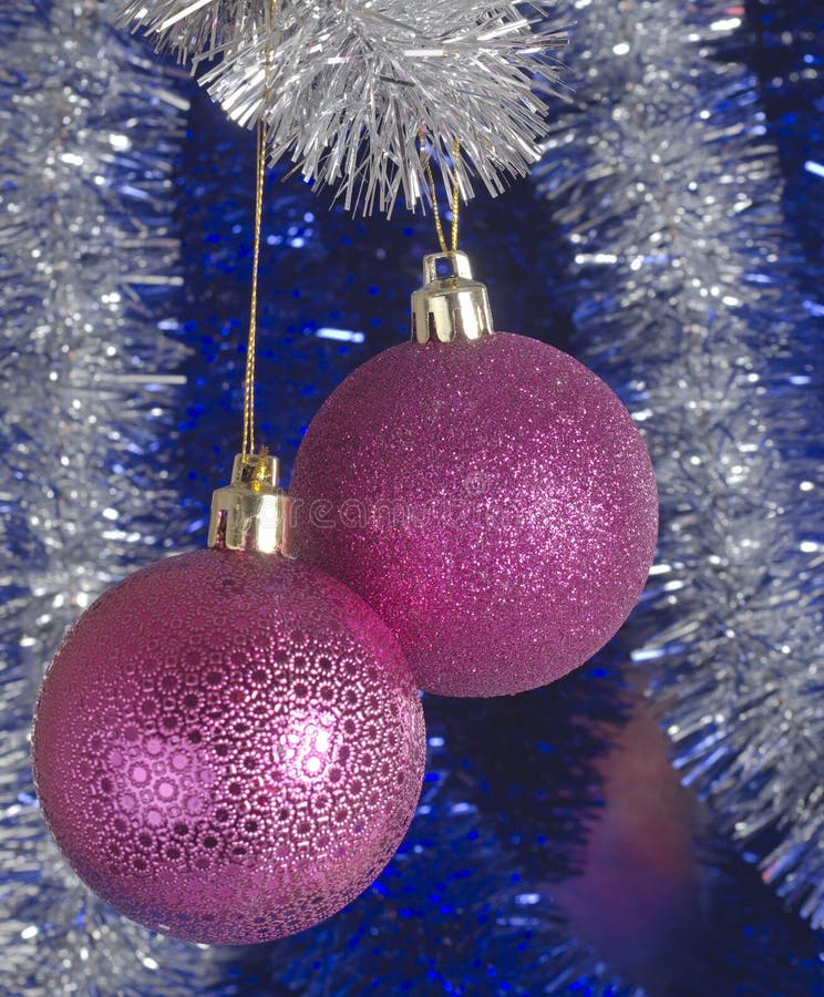 Festliche Weihnachten-Baumdekorationen stockfoto Festliche Weihnachten-Baumdekorationen stockfoto