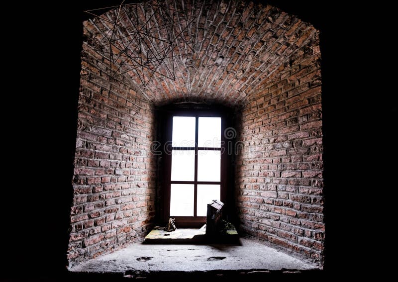 Festungs-Fenster und starke Backsteinmauer lizenzfreie stockbilder Festungs-Fenster und starke Backsteinmauer lizenzfreie stockbilder