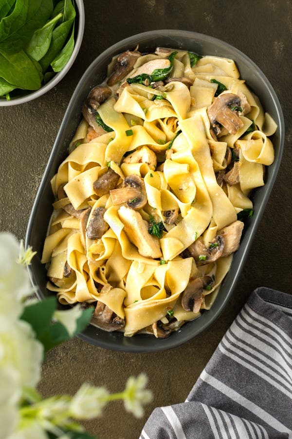 Fettuccini Pasta with Mushrooms and Chicken Breast Stock Image - Image