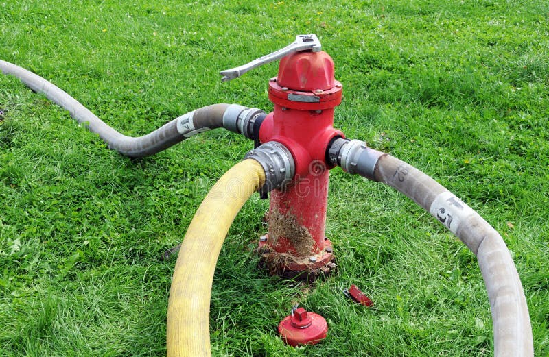 Feuerschläuche und -hydrant