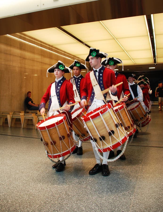 The Fifes and Drums of York Town Editorial Image Image of uniform