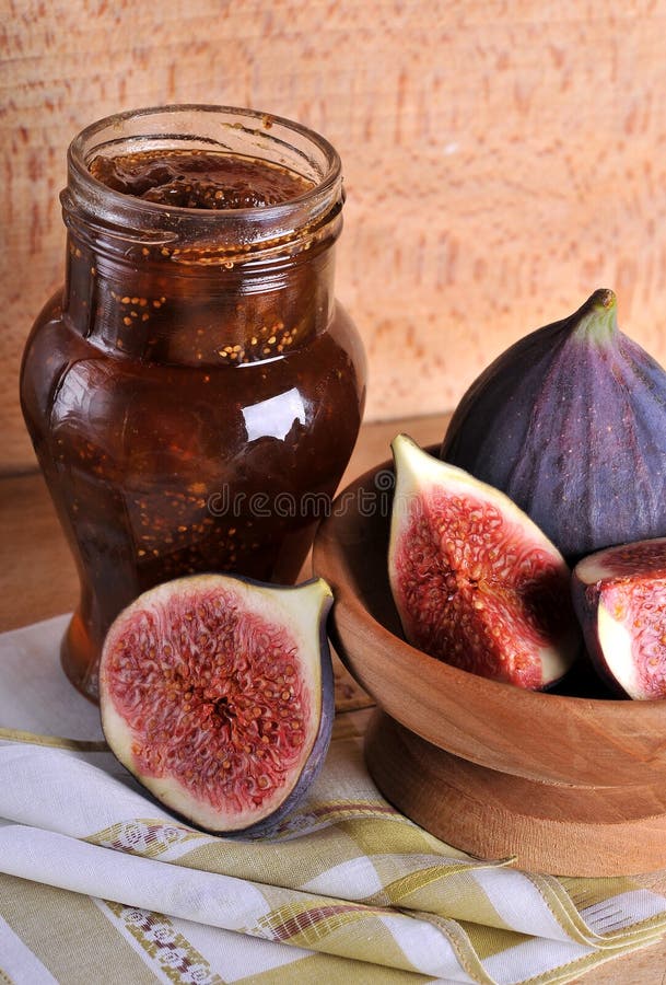 Figs and jar