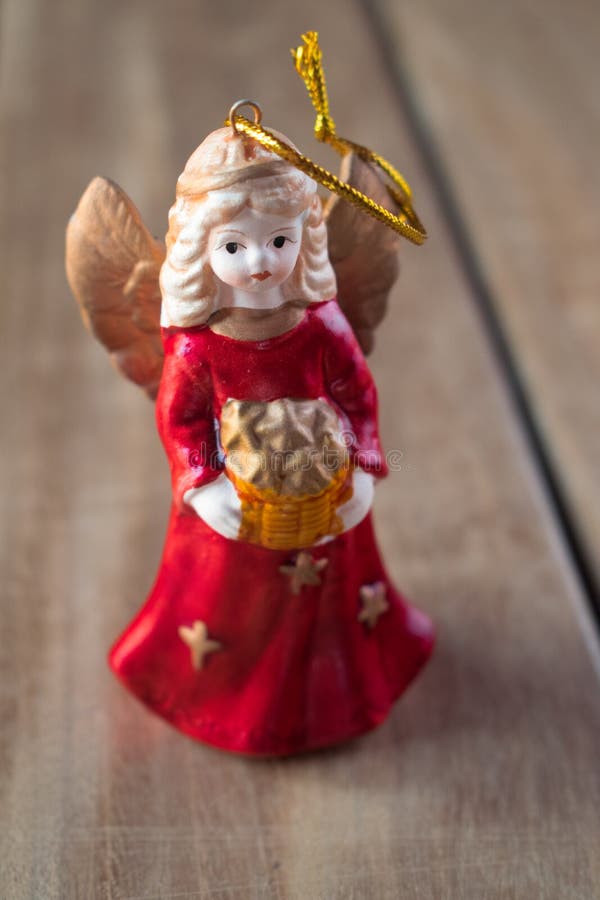 Figura della decorazione di angelo dell'albero di Natale fotografia stock Figura della decorazione di angelo dell'albero di Natale fotografia stock