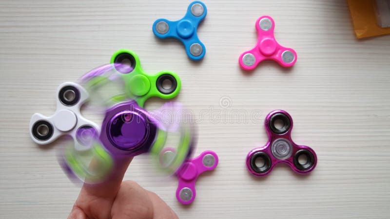 Filatore di irrequietezza Antistress, terapia terapia di autismo immagine stock Filatore di irrequietezza Antistress, terapia terapia di autismo immagine stock