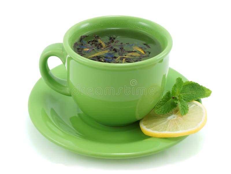 Filiżanki zielona cytryny mennicy herbata