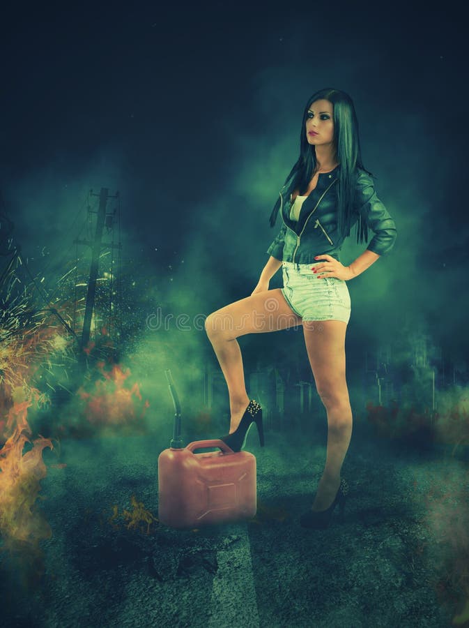 Fille rebelle photo stock. Image du graffitis, rebelle 3344432