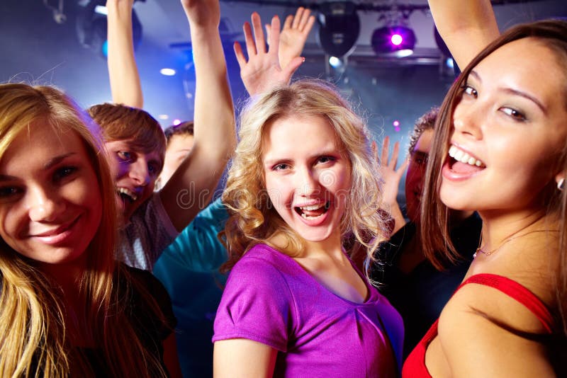 Filles heureuses images libres de droits Filles heureuses images libres de droits