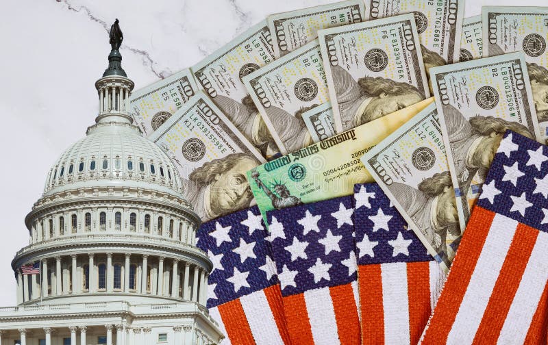 Financia un proyecto de ley de estímulo cheques individuales del gobierno billetes de 100 dólares moneda bandera estadounidense pa