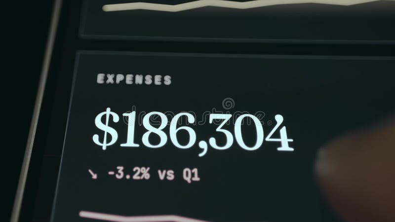 Financial expense data indicating a decrease comparing to the previous quarter financial expense data indicating a decrease φιλμ μικρού μήκους
