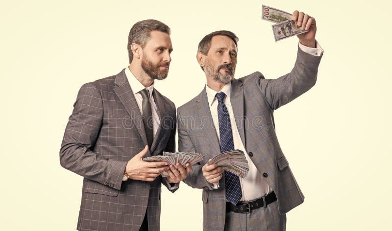 Finanzberater mit Geld, das in Weiß isoliert ist. Wirtschaftsplanung. Unternehmensfinanzierung lizenzfreie stockbilder