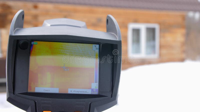Fine termica infrarossa della macchina fotografica su per cercare le perdite di calore Lotta contro i heatlosses Economizzatore d
