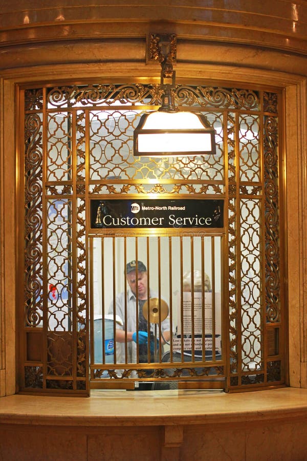 Finestra Servizio clienti con dipendente in Grand Central Station fotografie stock Finestra Servizio clienti con dipendente in Grand Central Station fotografie stock