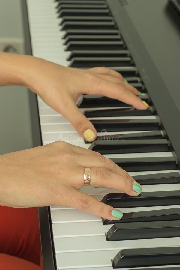 Fingers Playing Electronic Piano Keyboards Stock Photo Image of finger, electronic 91322428