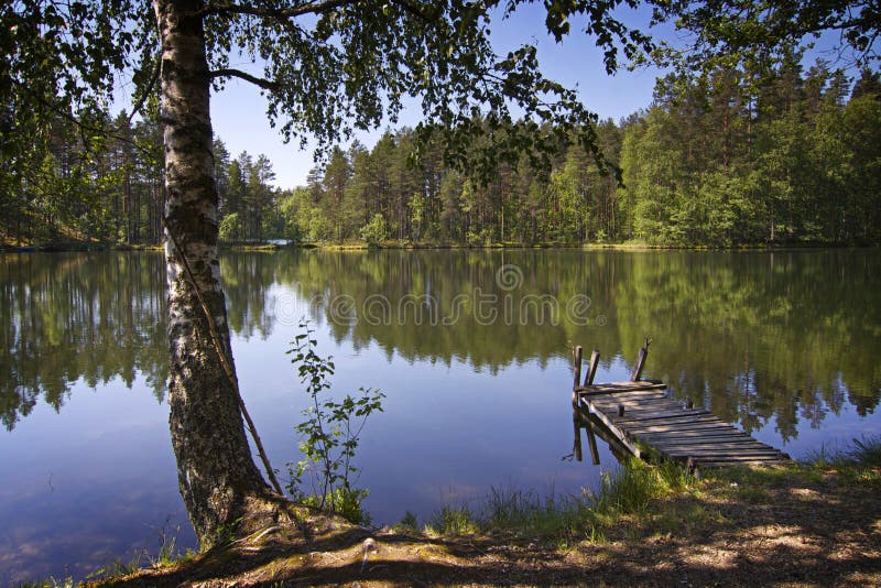 Finnland: Sommertag durch einen See stockfoto Finnland: Sommertag durch einen See stockfoto