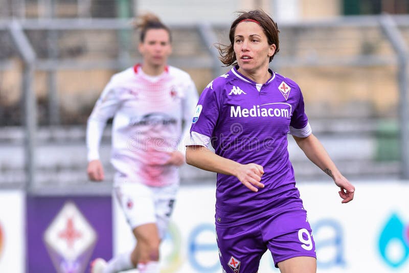 ACF Fiorentina Femminile Vs AC Milan Editorial Image - Image of jane,  players: 204041295