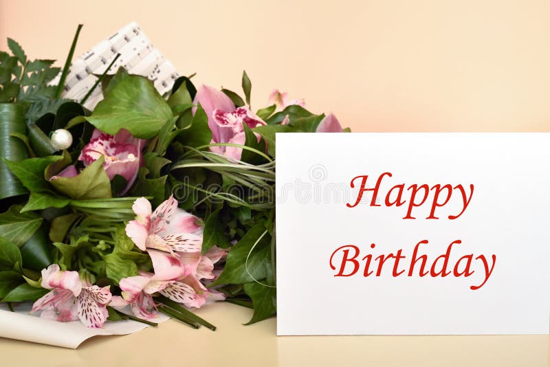 127 Messaggio E Fiori Di Buon Compleanno Foto Foto Stock Gratis E Royalty Free Da Dreamstime