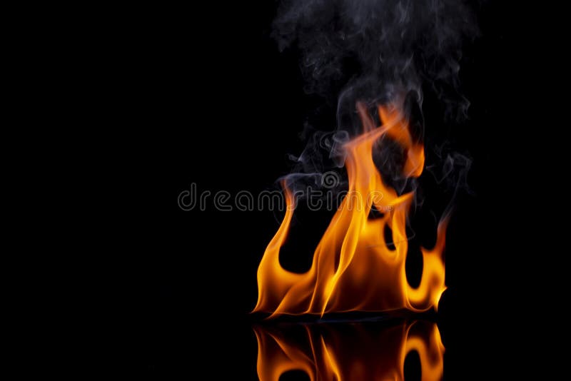Hình ảnh cháy: Khẳng định sức mạnh của ngọn lửa với hình ảnh cháy đầy mê hoặc. Cùng chiêm ngưỡng vẻ đẹp hoang dã của cháy trong một cuộc phiêu lưu đầy kích thích và đầy thử thách.