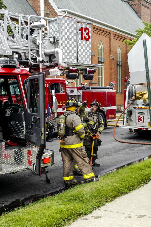 Firemen at a House Fire in Toledo, Ohio Editorial Photo Image of ohio