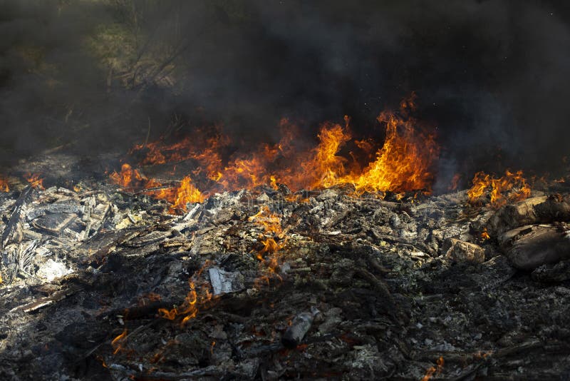 722 Landfill Burning Stock Photos Free & RoyaltyFree Stock Photos