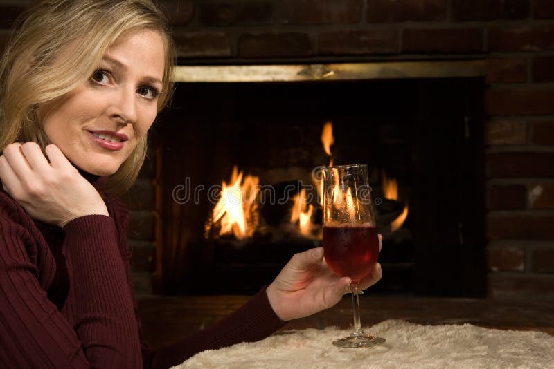fire sitting στοκ φωτογραφίες fire sitting στοκ φωτογραφίες