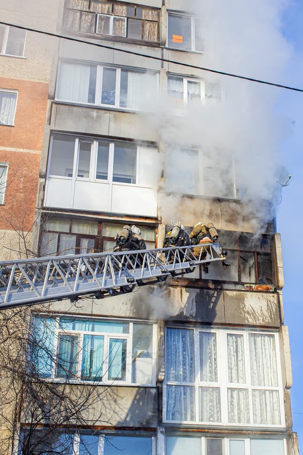 Firefighters Extinguish A Fire While Climbing The Stairs, Risking Their ...