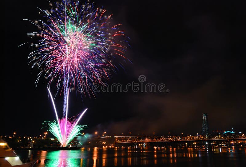 Firework under the Willamette river