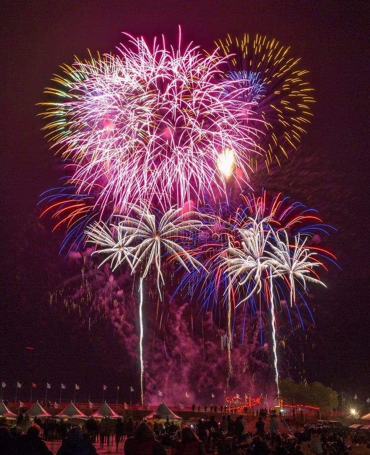 Fireworks, Albuquerque Balloon Fiesta. Editorial Stock Image - Image of ...