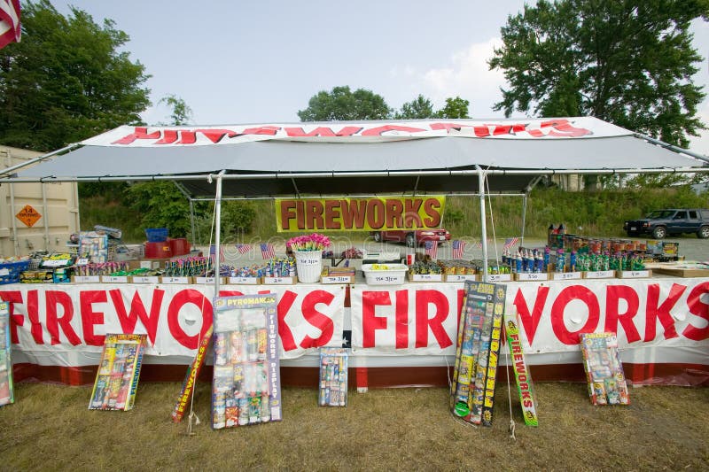 Fireworks stand editorial photography. Image of states 23179512