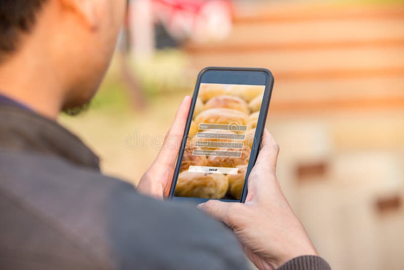 Firme para arriba el concepto de la protección del inicio de sesión de la contraseña del username en la pantalla del teléfono foto de archivo libre de regalías
