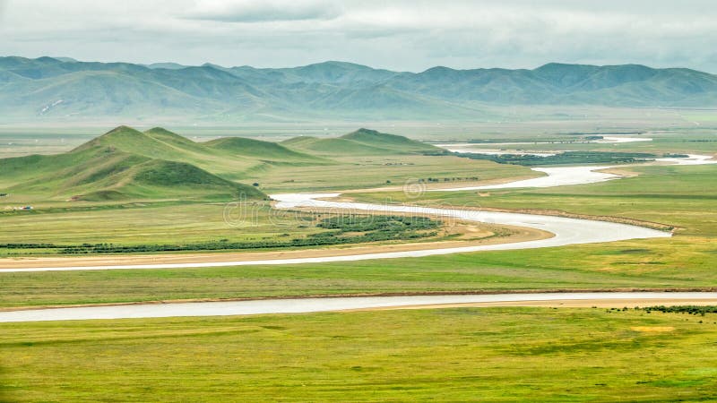 The first bend of the zigzagged yellow river