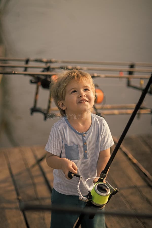 Fischerei, angelnd, Tätigkeit, Abenteuer, Sport lizenzfreies stockfoto Fischerei, angelnd, Tätigkeit, Abenteuer, Sport lizenzfreies stockfoto