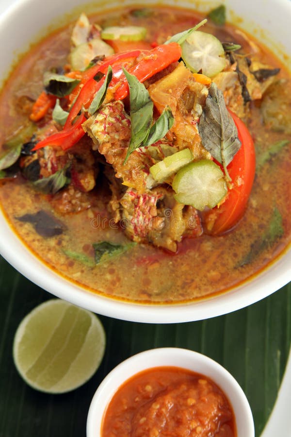 Fish head soup asian food stock image. Image of head 15392959