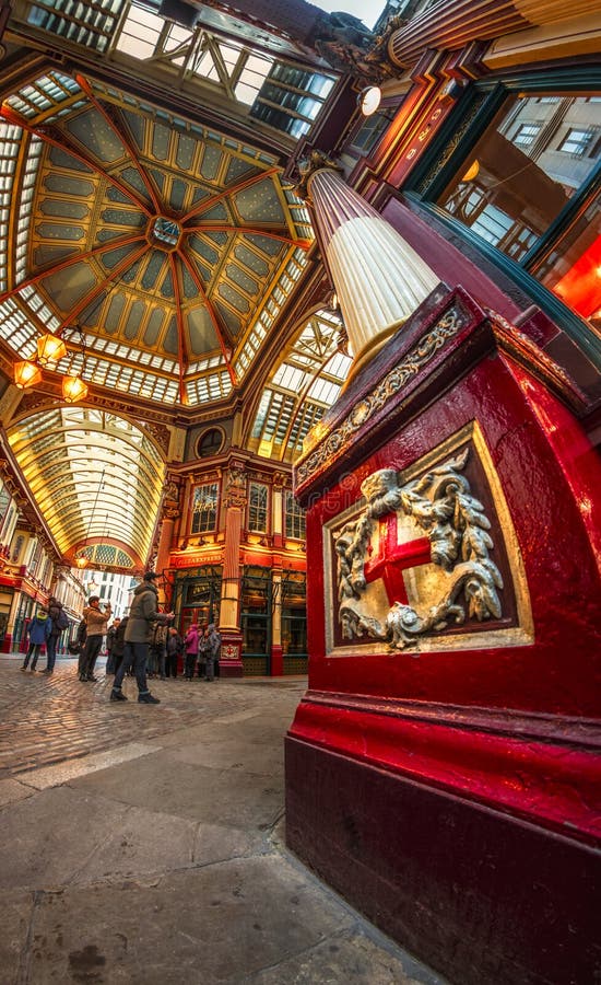 Fisheye-Ansicht des Innenraums Leadenhall-Marktes, die Stadt, London, England, Vereinigtes Königreich, Europa stockbilder Fisheye-Ansicht des Innenraums Leadenhall-Marktes, die Stadt, London, England, Vereinigtes Königreich, Europa stockbilder