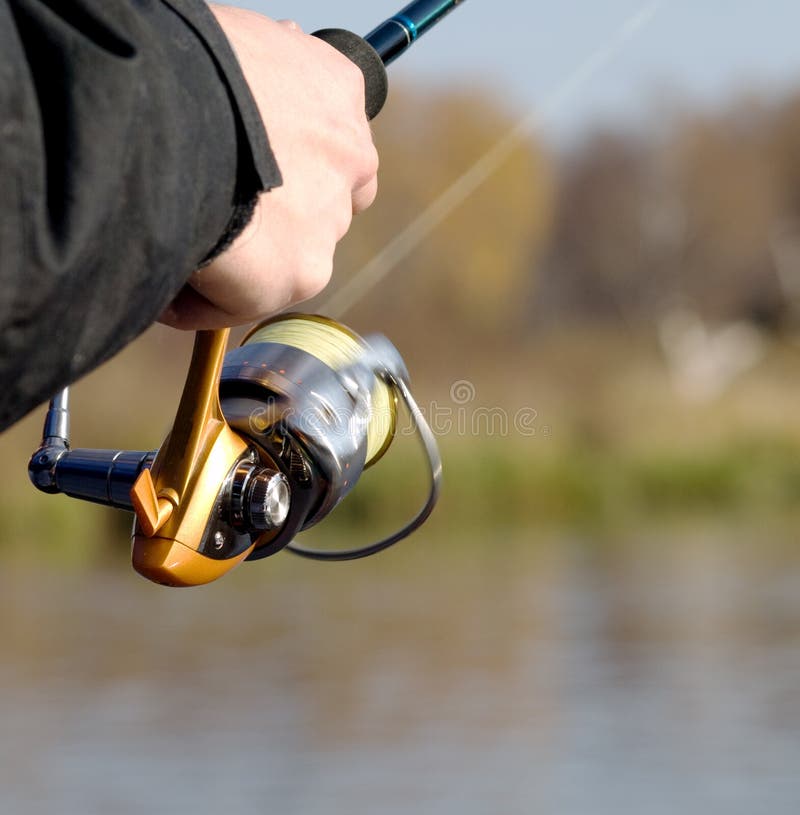 Fishing reel