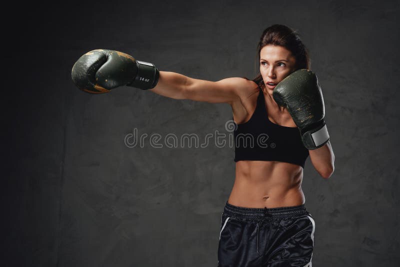 Inválido Geografía Ciudadanía Fitness Mujer Con Guantes De Boxeo Y Ropa Activa Imagen de archivo - Imagen  de hermoso, kickboxing: 213507039