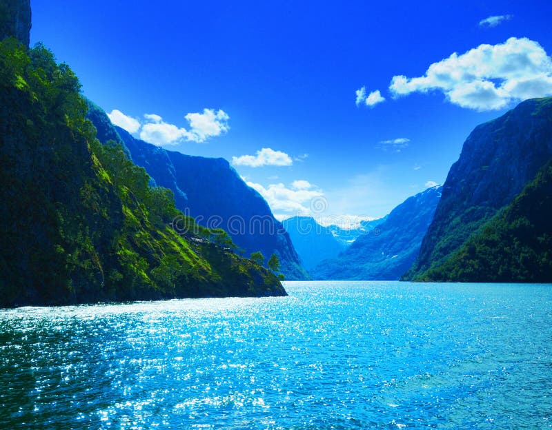 Fjord en Norvège image libre de droits Fjord en Norvège image libre de droits