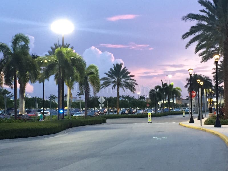 FL West Palm Beach Palm Beach Outlets Stock Image Image of beach