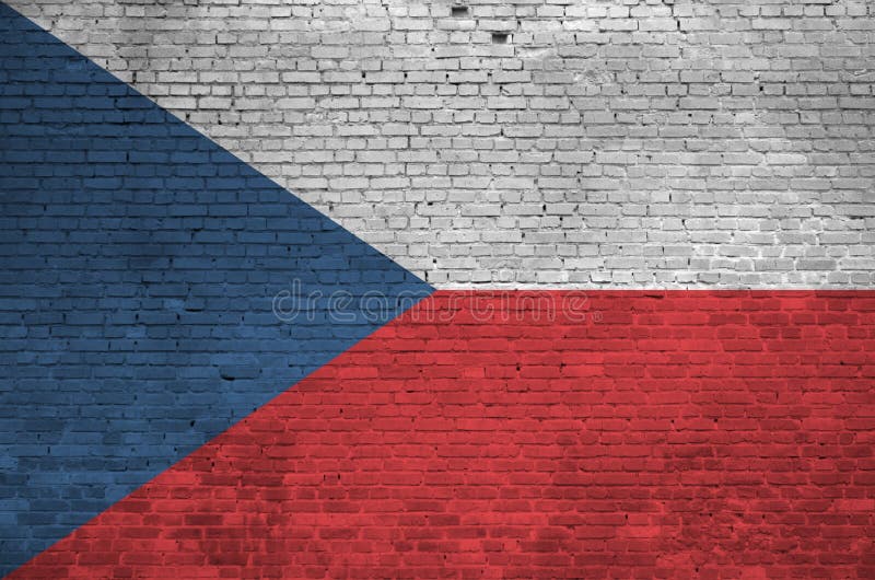 Flaga czeska przedstawiona w kolorach malarskich na starej ścianie z cegły Baner teksturowany na dużym tle muru ceglanego