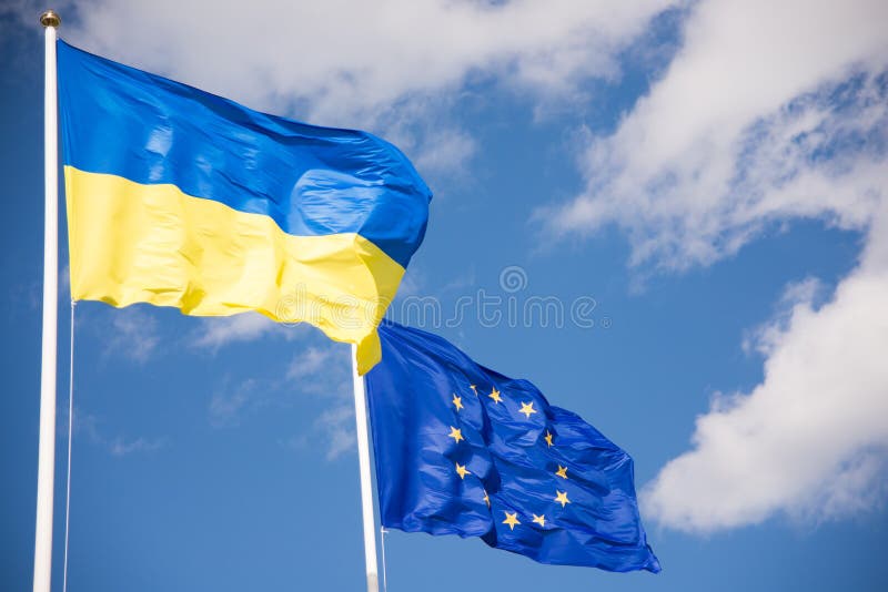 Flaga Ukraina i Europejski zjednoczenie (UE)