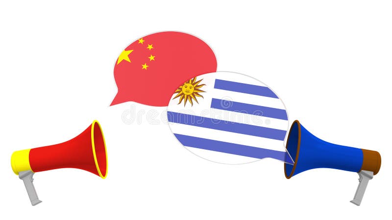 Flaggen Uruguays und Chinas zu Sprechblasen mit Lautsprechern Interkultureller Dialog und internationale Gespräche im Zusammenhan