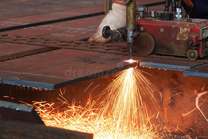 Flame Cutting Process by Oxygen and Acetylene Cutting Machine Stock