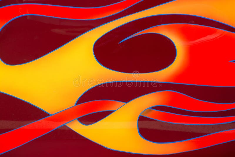 Flammen auf einem Auto an einer Autoausstellung lizenzfreie stockfotos Flammen auf einem Auto an einer Autoausstellung lizenzfreie stockfotos
