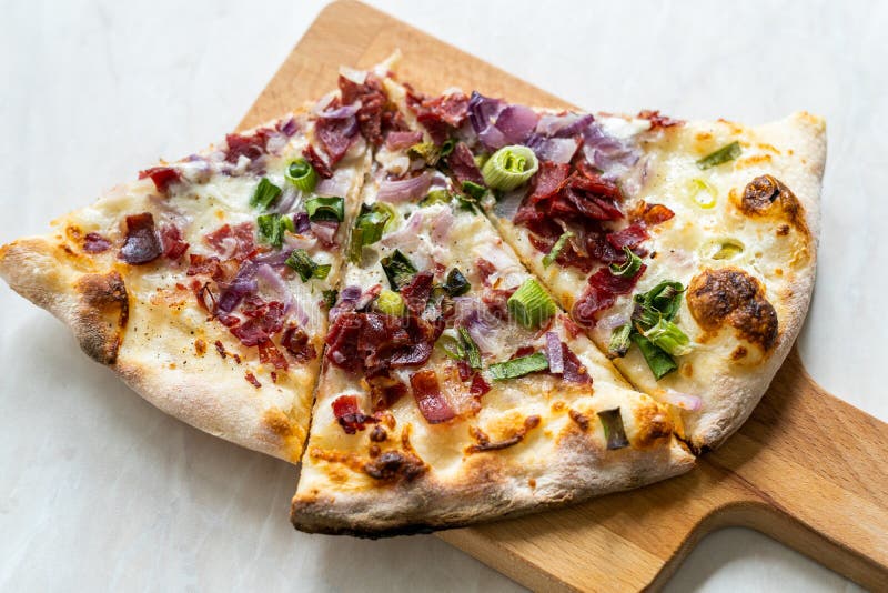 Flammkuchen Pizza Slices / Traditional Tarte Flambee with Creme Fraiche ...