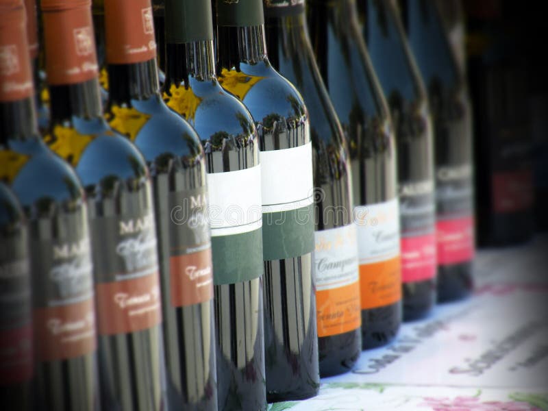 Flaschen Wein stockbilder Flaschen Wein stockbilder