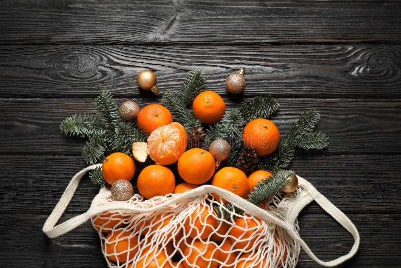 Mesh bag with tangerines stock image. Image of dessert - 138402233