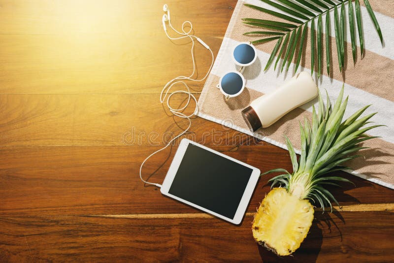 Flat lay of different items for beach vacations royalty free stock photos