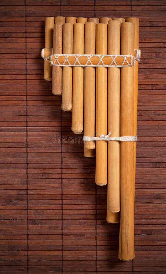 Instrumento musical andino foto de archivo. Imagen de argentina 5449384