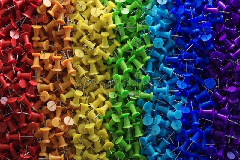 Flera olika färger på plaststift stock illustrationer